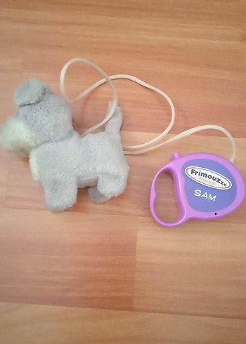 Gri Peluş Köpek Oyuncak ve Kumandalı Kordon