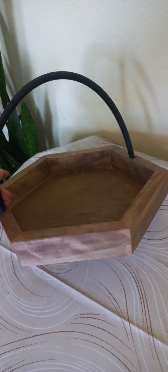 Ahşap Altıgen Sepet Siyah Saplı - Görsel 2