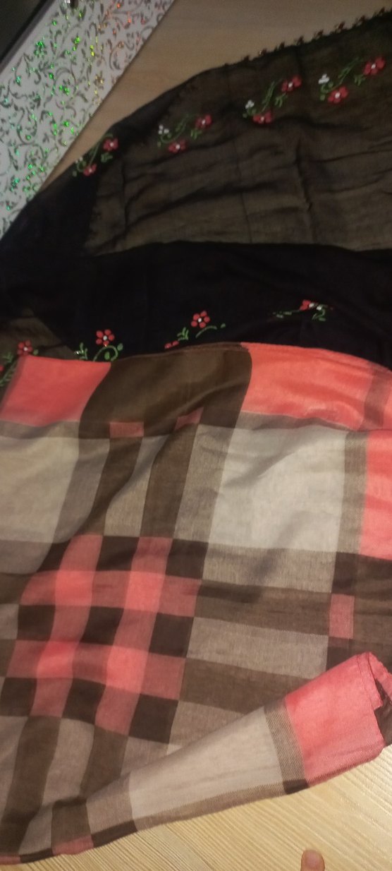 Boncuk İşlemeli Çok Renkli Kadın Şal - Görsel 5