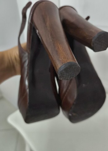 Kadın Kahverengi Deri Dolgu Topuklu Ayakkabı - Görsel 3