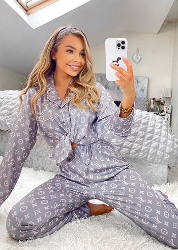 Geçelik saten