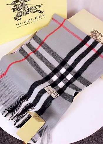 Burberry Gri Ekoseli Erkek Atkı