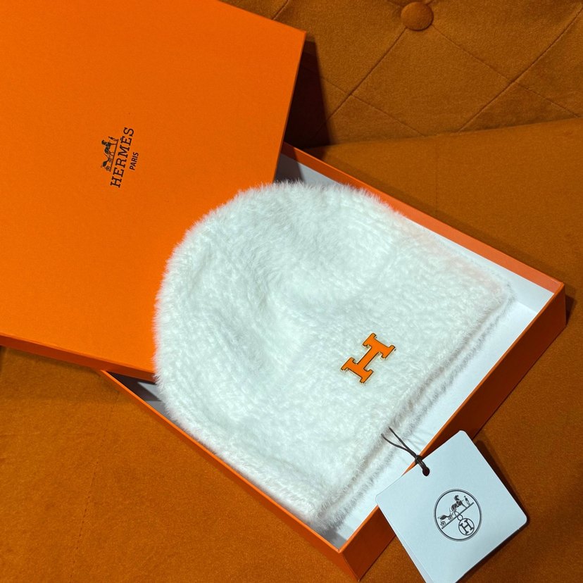 Siyah Kadın Kürklü Sıcak Bere - Görsel 5