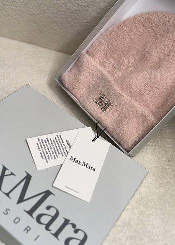 MaxMara Bej Yün Kürklü Kadın Bere - Görsel 2