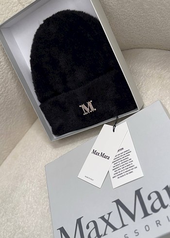 MaxMara Bej Yün Kürklü Kadın Bere - Görsel 4