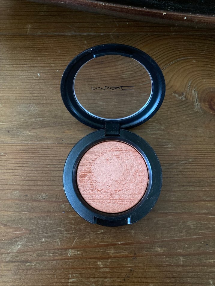 MAC Extra Dimension Allık - Görsel 3