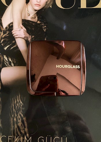 hourglass