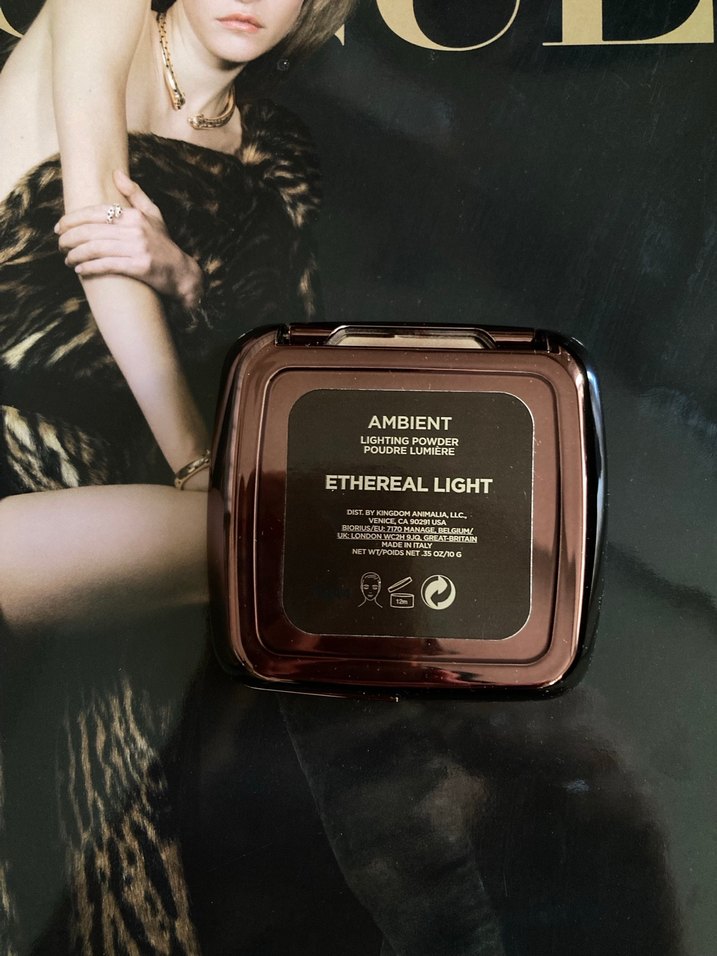 Hourglass Pudra - Görsel 3