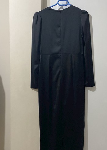 Siyah İşlemeli Drapeli Uzun Abiye Elbise - Görsel 5