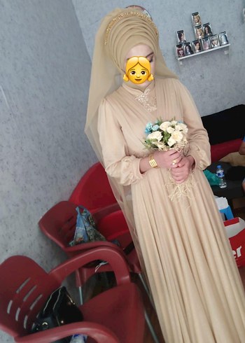 Bej Uzun Kollu Drapeli Kadın Abiye Elbise - Görsel 2