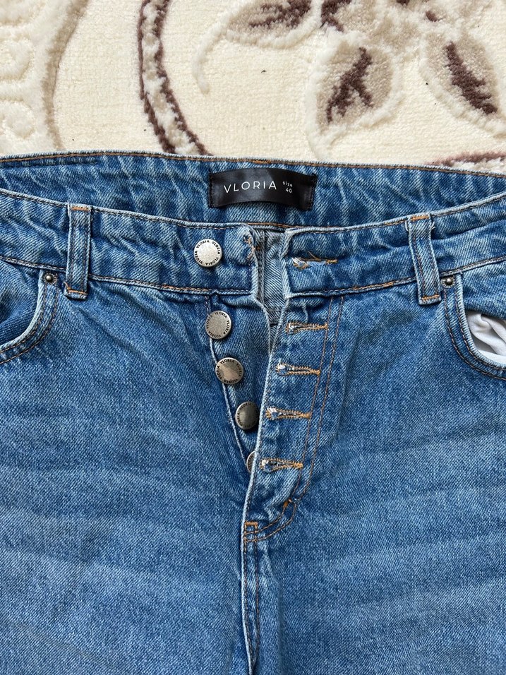 Düğmeli Bol Kesim Kadın Mavi Denim Jean - Görsel 2