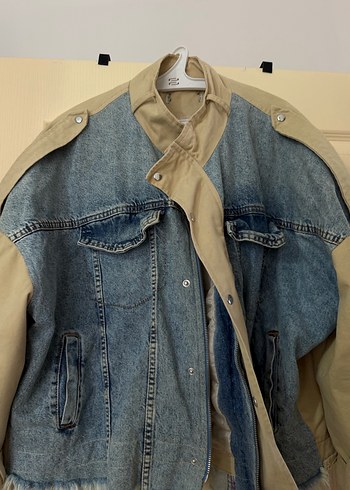 Bej ve Gri Düğmeli Kadın Denim Ceket - Görsel 2