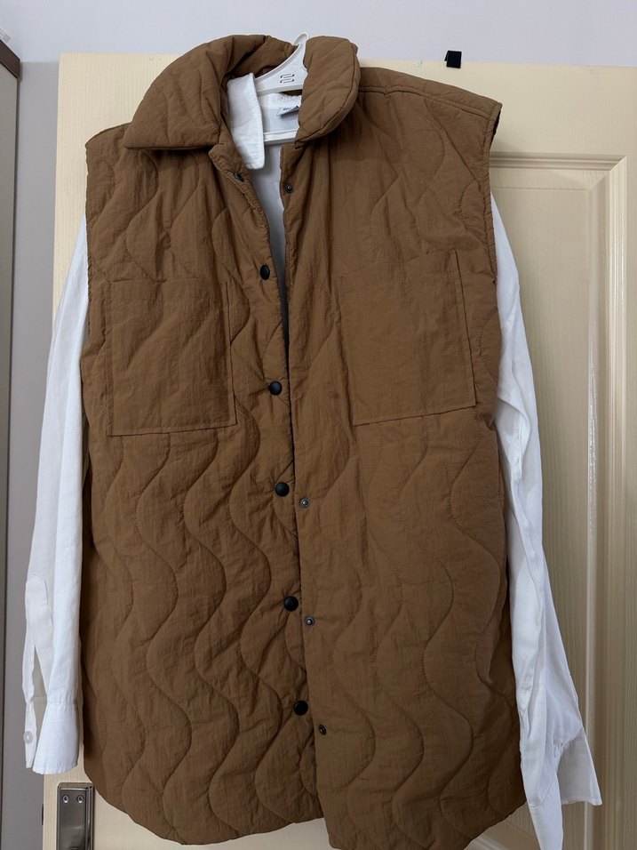 Düğmeli Kahverengi Kolsuz Midi Yelek - Görsel 2