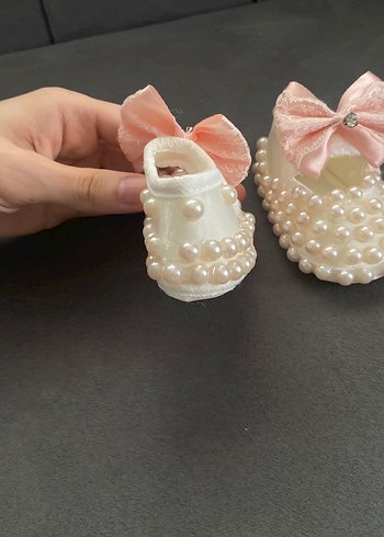 Kız bebek  İnci Detaylı Krem Rengi Fiyonklu  Ayakkabı - Görsel 3