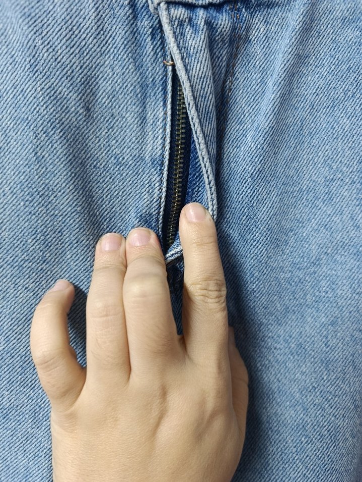 Kadın Mavi Kemerli Rahat Kesim Denim Pantolon - Görsel 3