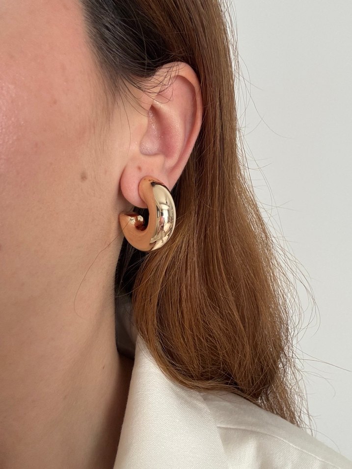 Parlak Altın Midi Halka Küpe - Görsel 2