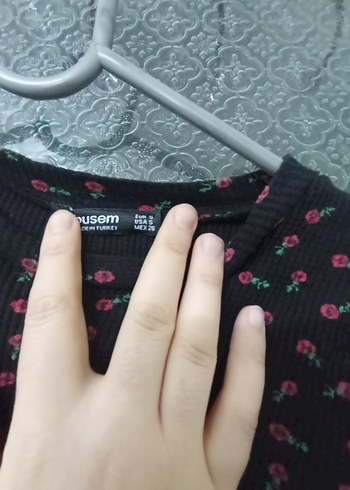 Kız Siyah Düğmeli Kısa Kollu crop - Görsel 3