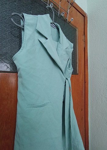 Turkuaz Kemerli Uzun Kolsuz Kadın Yelek pantolon ikili takım - Görsel 2