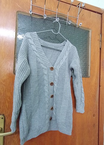 gri Hırka - Görsel 2