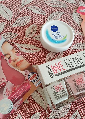 Gül Özlü Dudak Bakım Pedi ve Nivea Soft Krem - Görsel 2