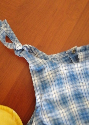 Nakışlı Sarı Bebek Havlusu ve Mavi Ekose Tulum - Görsel 3