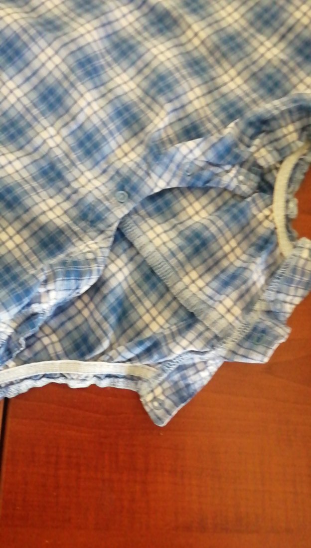 Nakışlı Sarı Bebek Havlusu ve Mavi Ekose Tulum - Görsel 4