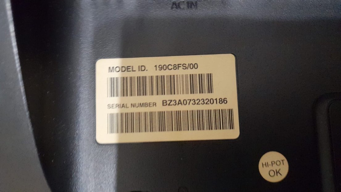 Bej Renkli Monitör - Görsel 2