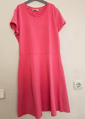 Pembe Midi Kısa Kollu Salaş Elbise