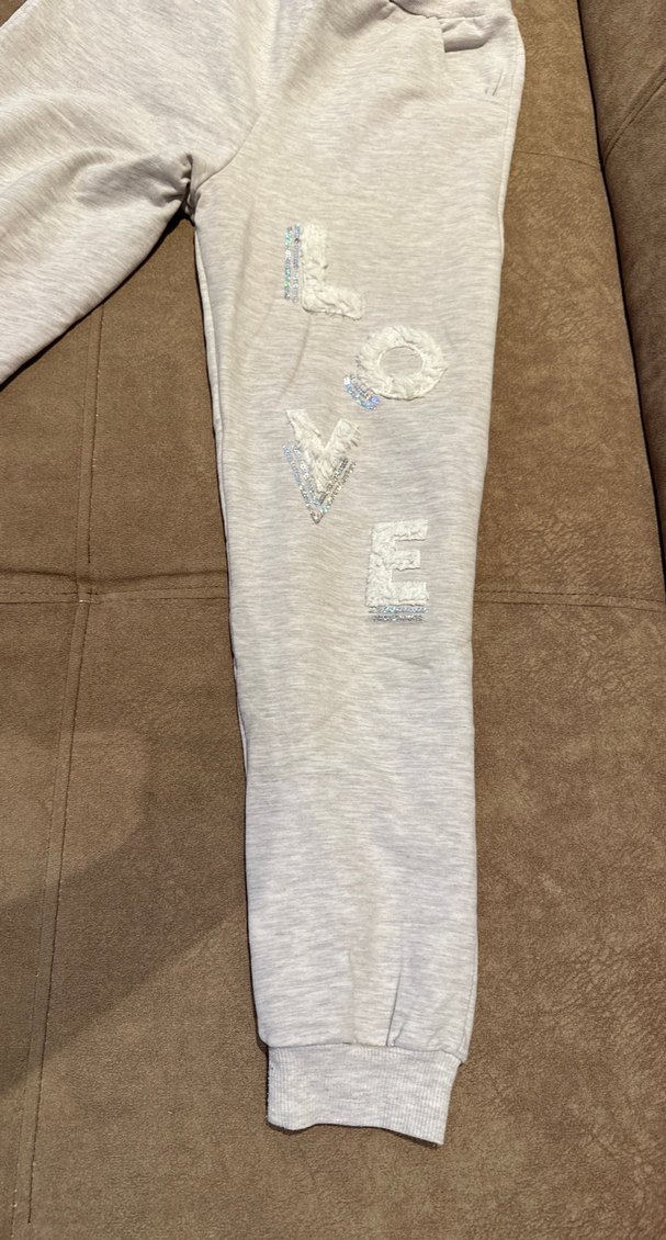 Gri Nakışlı ve parlak detaylı  Kız Eşofman Takımı - Görsel 4