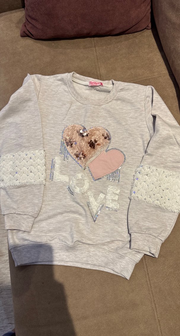 Gri Nakışlı ve parlak detaylı  Kız Eşofman Takımı - Görsel 2