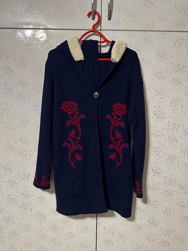 Nakışlı Kadın Mavi Triko Midi Kaban - Görsel 2