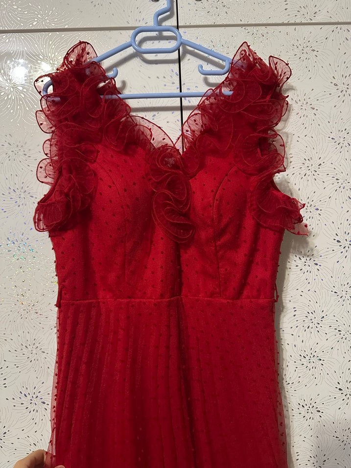 Kırmızı Uzun Askılı Fırfırlı Abiye Elbise - Görsel 5