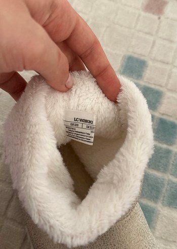 Kız Çocuk Bej Kürklü Sıcak Ev Terliği - Görsel 4