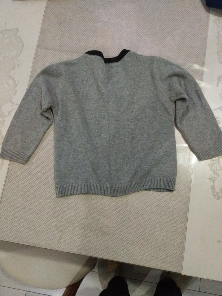 Erkek Çocuk Gri Düğmeli Triko Hırka - Görsel 4