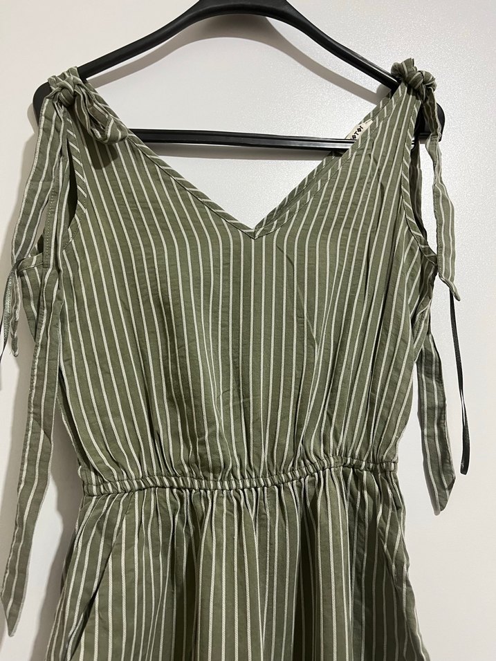 Çizgili V Yaka Kadın Tulum - Görsel 4