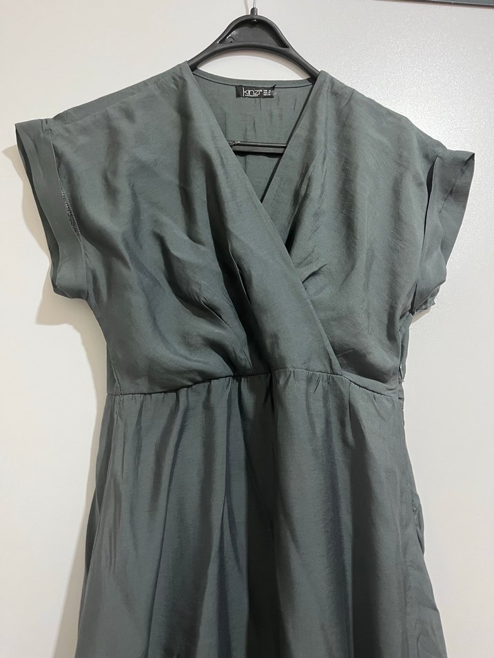 Gri Keten Kadın Uzun Elbise V Yakalı - Görsel 2