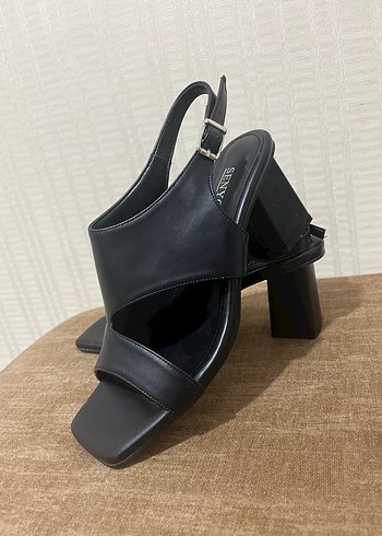 Deri Kadın Topuklu Ayakkabı - Görsel 4