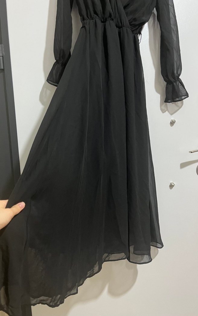 Siyah Uzun Kollu V Yaka Uzun Elbise - Görsel 2