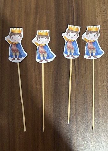 Uzay Temalı Karakter ve Gezegen Figürleri - Görsel 4