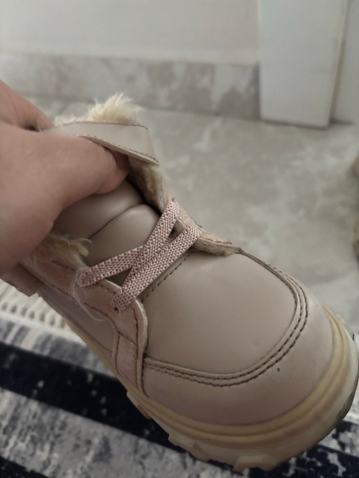 Kızlar için Bej Kürklü Lastik Bot - Görsel 5