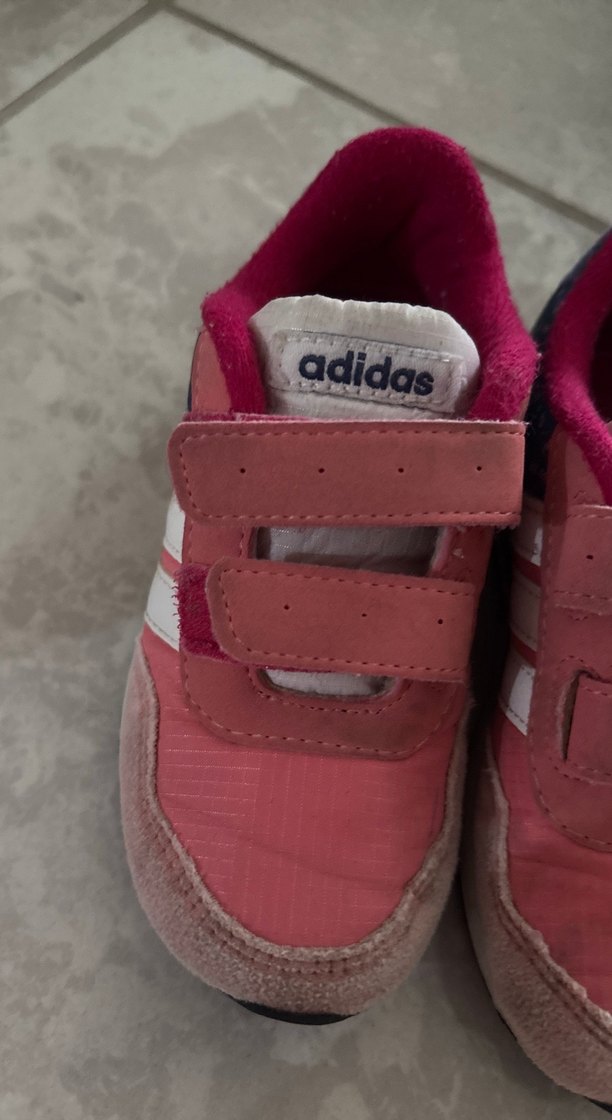 Kız Çocuk Pembe Adidas Cırtlı Spor Ayakkabı - Görsel 2