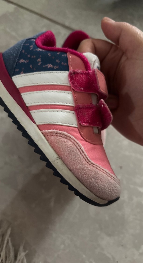 Kız Çocuk Pembe Adidas Cırtlı Spor Ayakkabı - Görsel 3