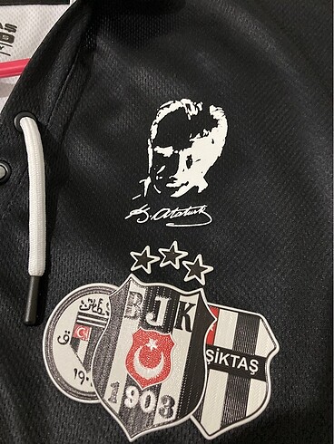 Beşiktaş 100. Yıl Forması