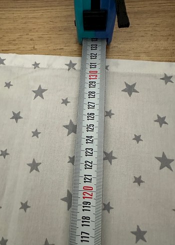 Gri Nakışlı Beyaz Bebek pikesi ve Yıldız Desenli Çarşaf yastık - Görsel 8