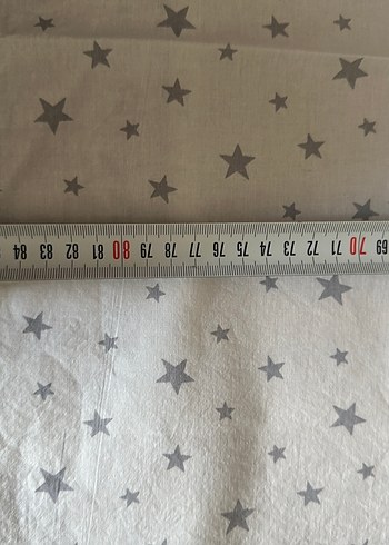 Gri Nakışlı Beyaz Bebek pikesi ve Yıldız Desenli Çarşaf yastık - Görsel 3