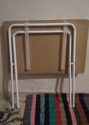 Çocuklar için Çok Renkli Arabalar masası - Görsel 2