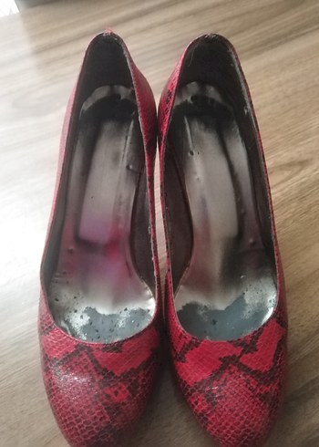 Kırmızı Parlak Yılan Desenli Platform Topuklu - Görsel 2