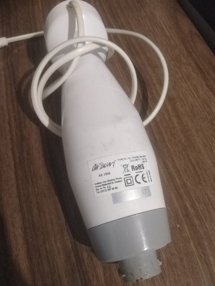 Beyaz ve Gri El Blenderı - Görsel 2