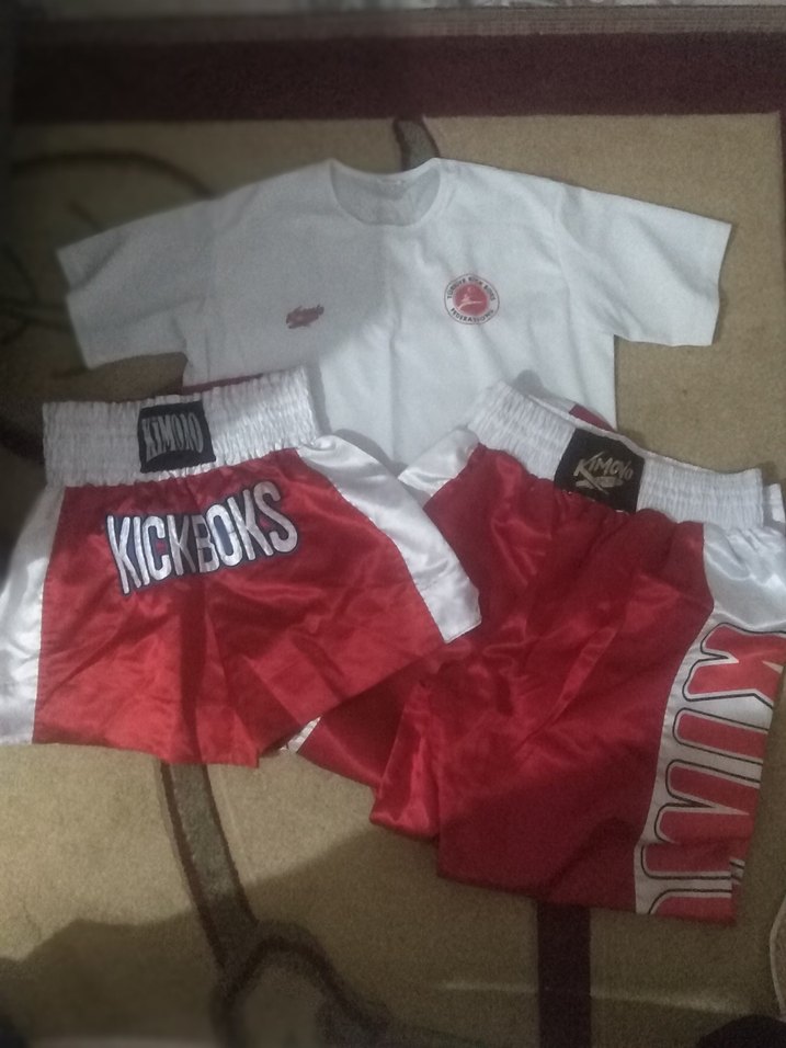 Kırmızı Baskılı Kick Boks Seti - Görsel 2