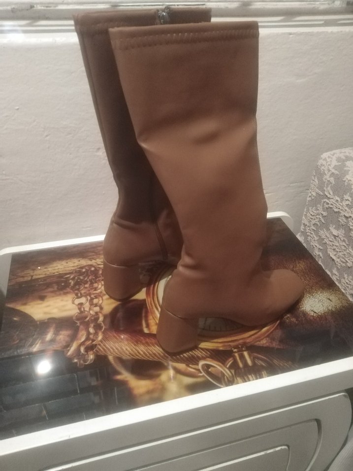 Kahverengi Tokalı Deri Dizüstü Çizme - Görsel 2